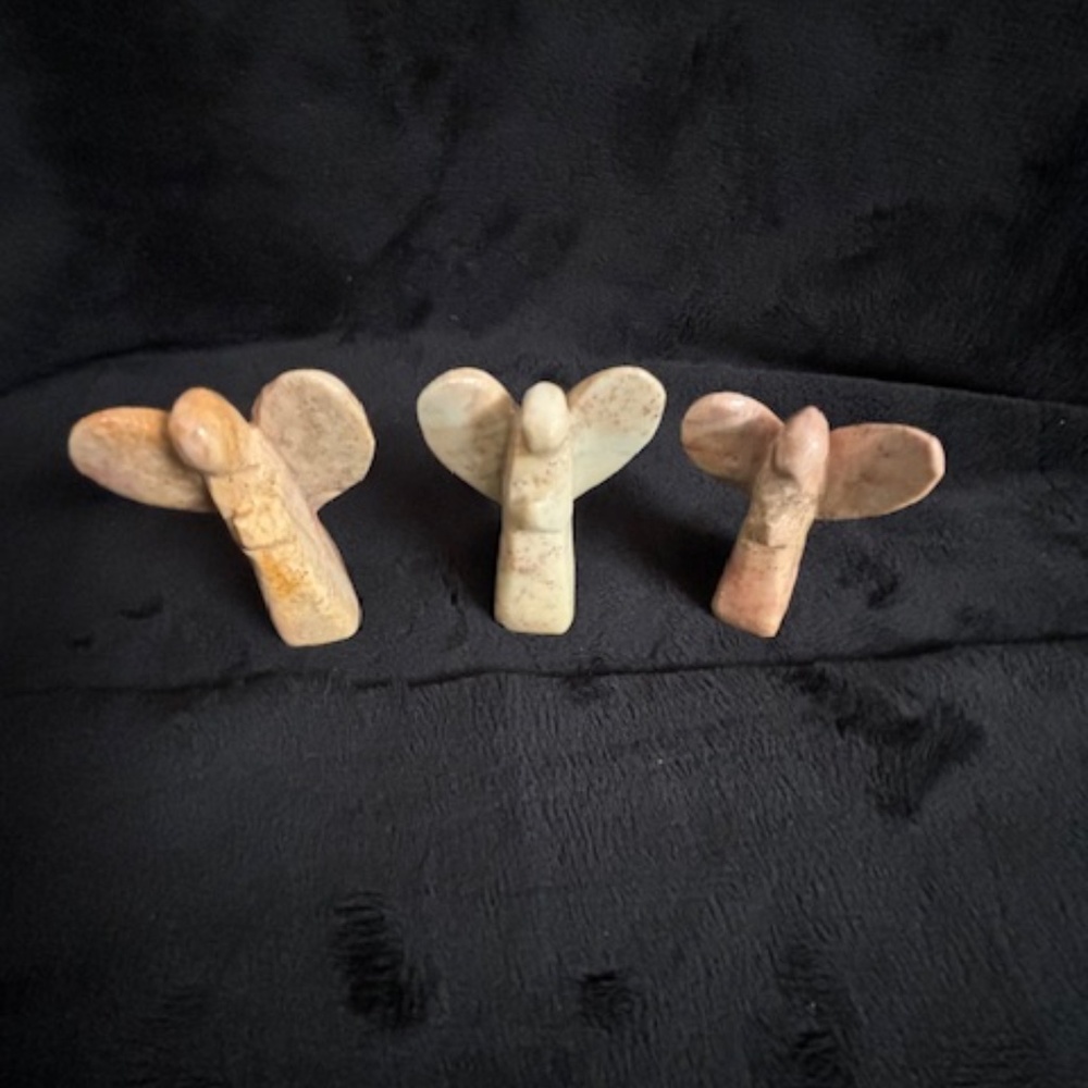 Angels (3) - Native fetish Carved & polished soapstone